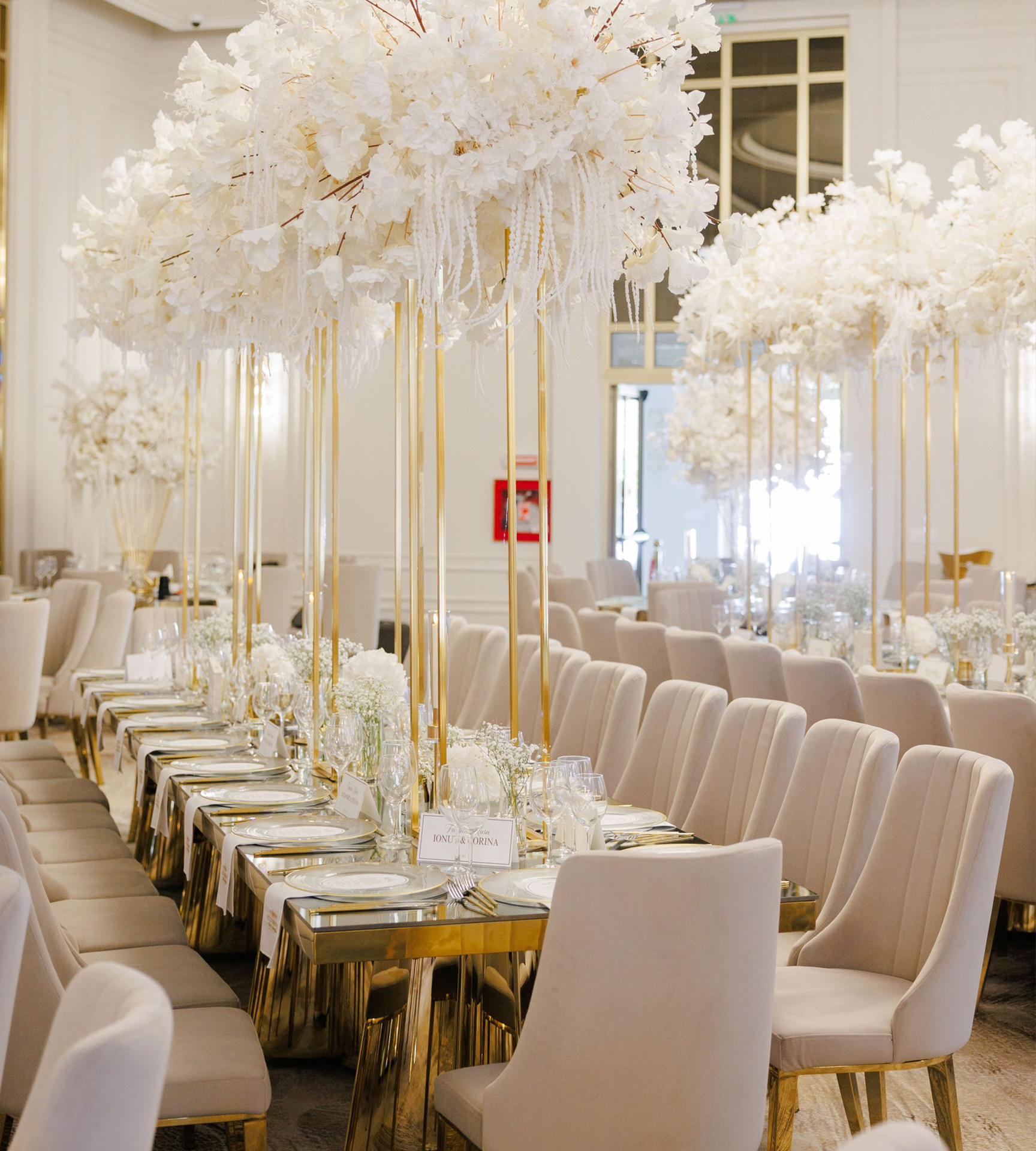 Salon evenimente